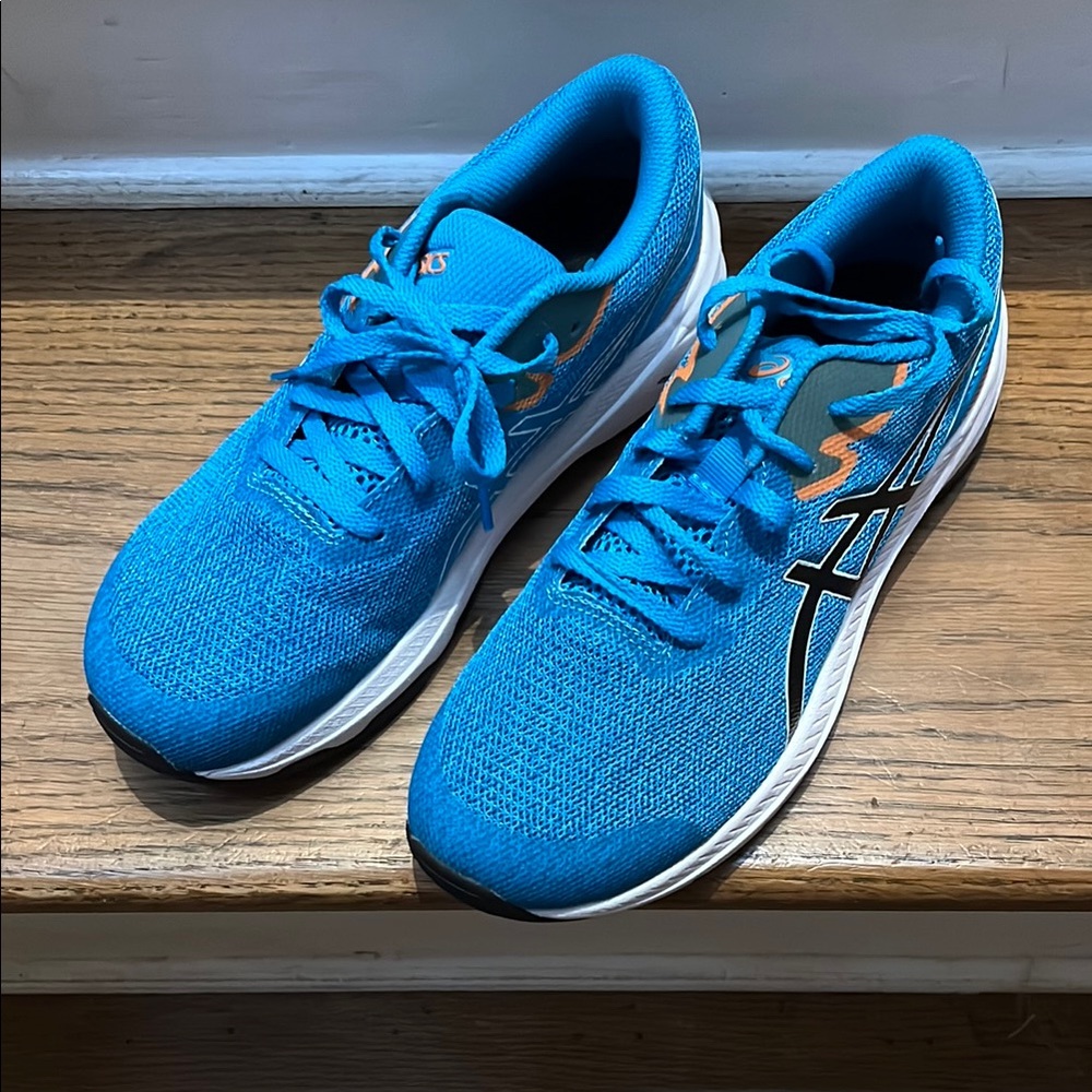 Blue Asics Running Shoes